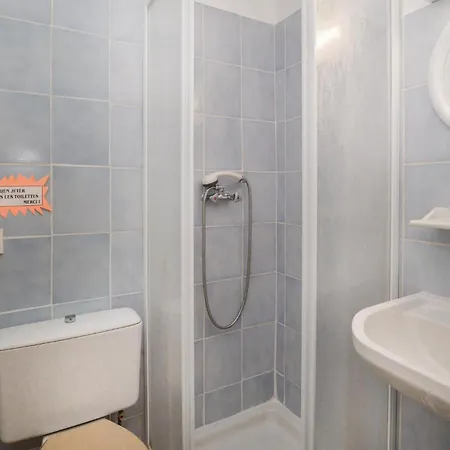 2 Bedroom Cozy In *