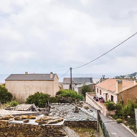 2 Bedroom Cozy In דירה *