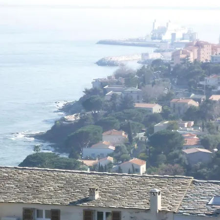 2 Bedroom Cozy In Apartment Pietranera