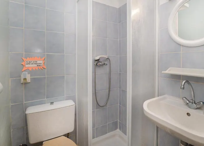 2 Bedroom Cozy In *