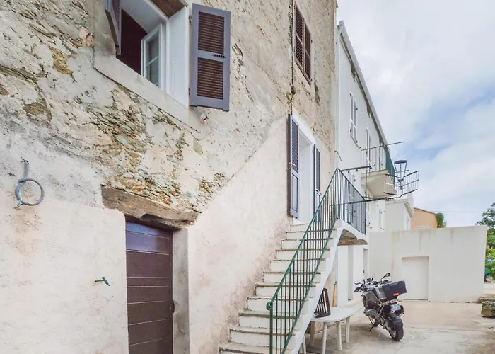 Appartement 2 Bedroom Cozy In Pietranera